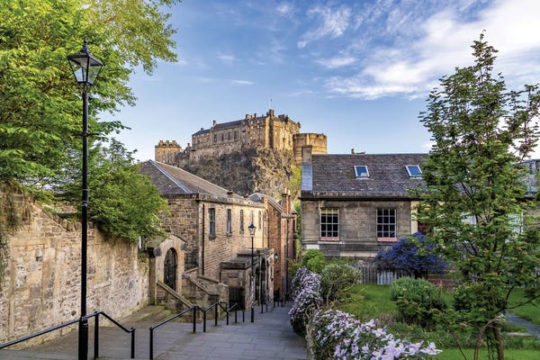 Edinburgh: The Vennel In Edinburgh by Melanie Viola