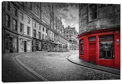 West Bow In Edinburgh - Colorkey Canvas Art Print - Edinburgh