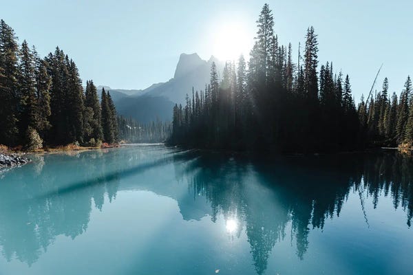 Alberta: Emerald Lake by Melissa Findley