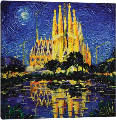 Sagrada Familia Barcelona Mirrored Canvas Art Print - Famous Architecture & Engineering