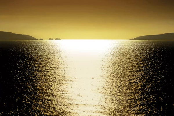 Maggie Olsen: Sunlight Reflection - Golden by Maggie Olsen