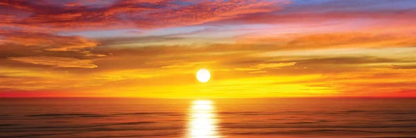 Large Photography - Canvas Prints: Sunlit Horizon IV by Maggie Olsen