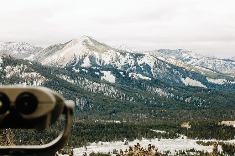 Winter Road Trip Adventure Viewpoint of the Snow-Capped Sawtooth Mountains