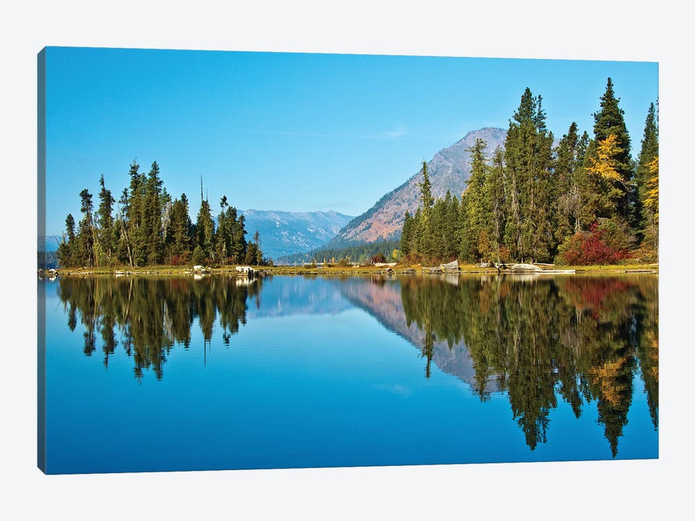 Autumn reflection, Lake Wenatchee, Wenatchee National Forest, WA. by Michel Hersen 1-piece Canvas Print