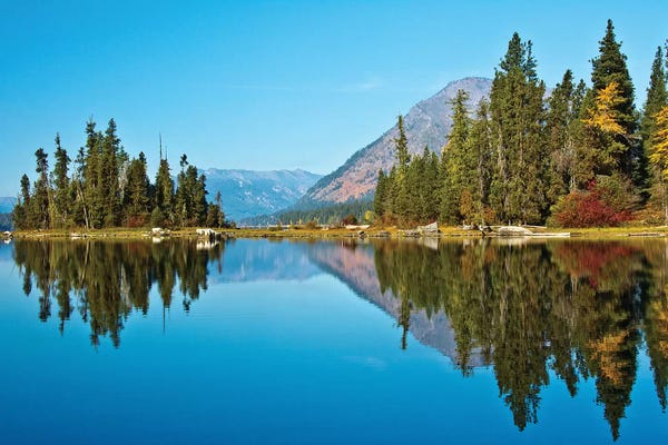 Oregon: Autumn reflection, Lake Wenatchee, Wenatchee National Forest, WA. by Michel Hersen