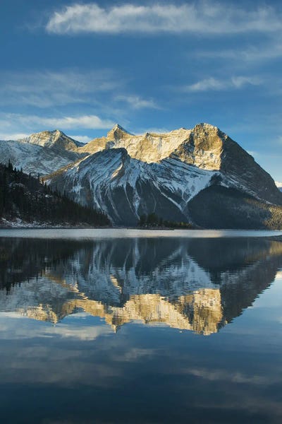 Alan Majchrowicz: Canada, Alberta. Sunrise over Mount Sarrail and Mount Foch Kananaskis Lake, Peter Lougheed Provincial Park by Alan Majchrowicz