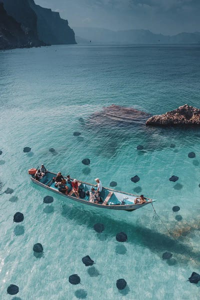 Rays: Boat Tour In Socotra II by Hobopeeba