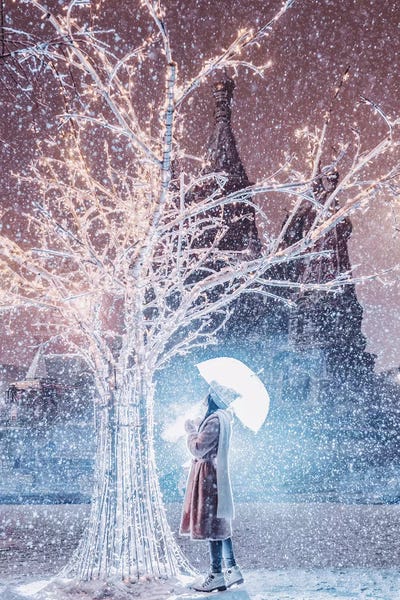 Hobopeeba: Magic Snowfall In Moscow by Hobopeeba