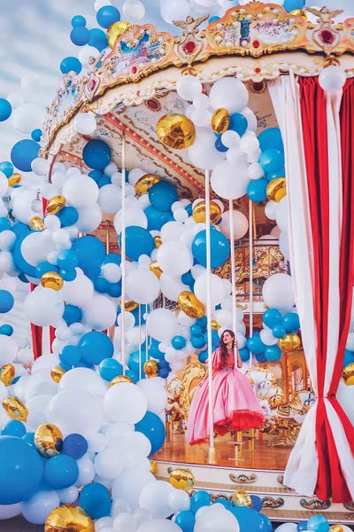 Carousels: Moscow Carousel by Hobopeeba