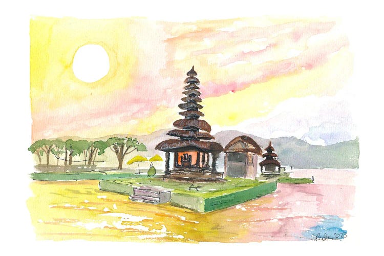 Bali Fascinating Pura Bratan Temple With Sun Over The Lake