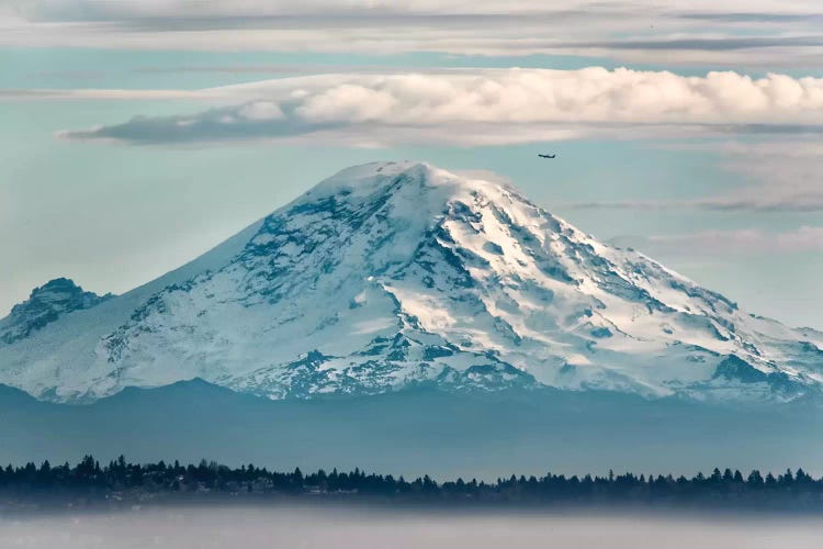 Rainier Fly By