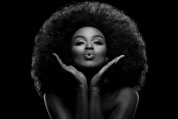 Fashion Photography: Kiss Me by Marc Sabat