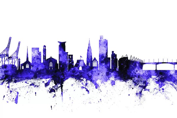 Southampton: Purple Southampton, England Skyline by Michael Tompsett