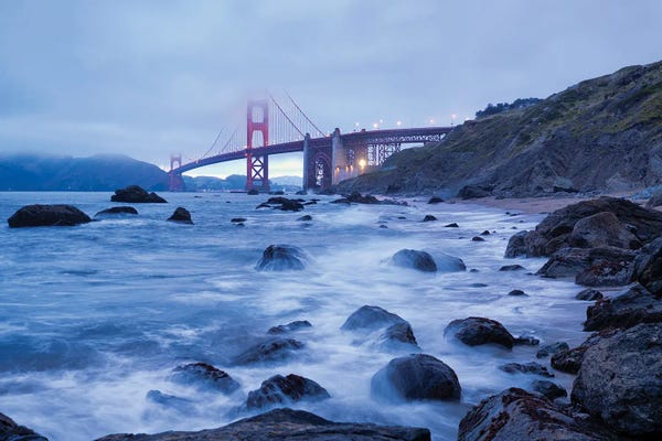 Mateusz Piesiak: Golden Gate Bridge I by Mateusz Piesiak
