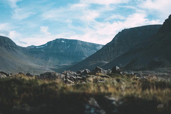 Max Blakesberg Studios: Iceland Hike by Max Blakesberg Studios