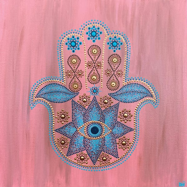 Middle Eastern Décor: Hamsa Hand by Nadya Al-Haroun