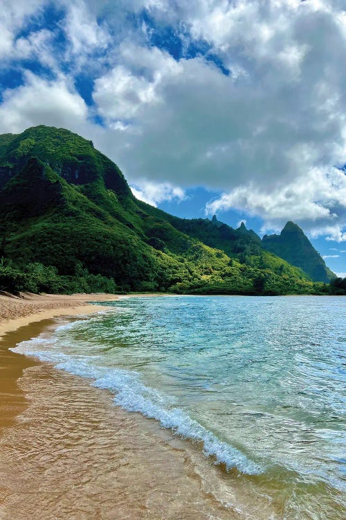 Tunnels Beach