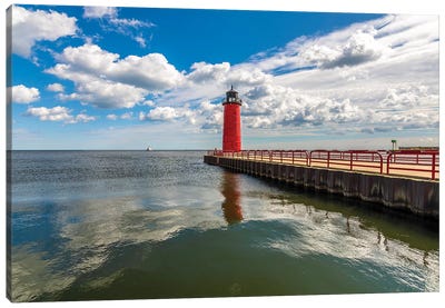 Milwaukee Pierhead Lighthouse Canvas Art Print - Urban River, Lake & Waterfront Art
