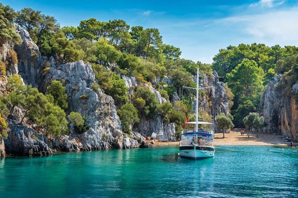 Yachts: Tranquility by Nejdet Duzen