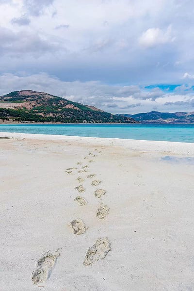 Turkey: Salda Lake, Turkey VI by Nejdet Duzen