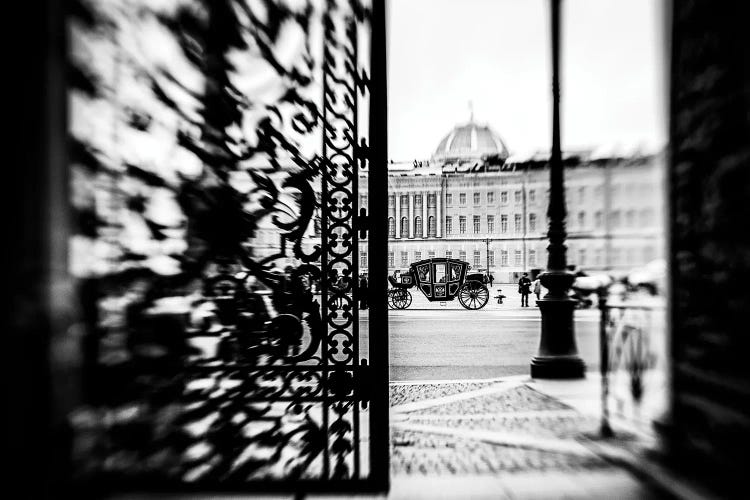 St Petersburg Views Of Palace Square