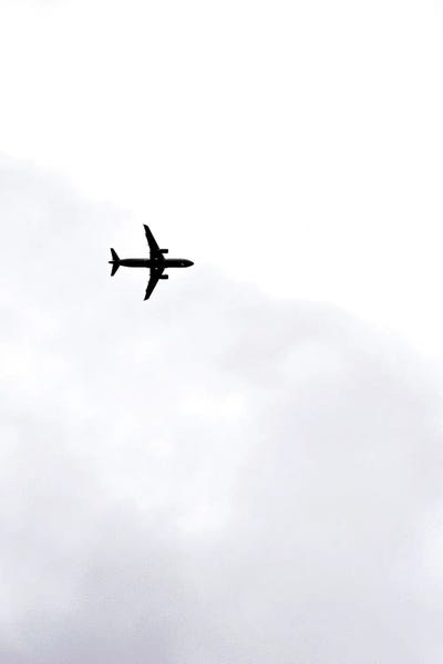 08 Left: Overhead Aircraft by 08 Left