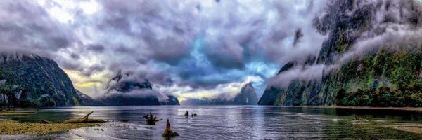 New Zealand: The Milford Sound Fiord. New Zealand's Fiordland National Park by OLena Art