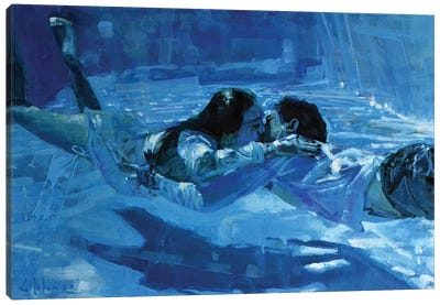 Kissing Underwater VII Canvas Art Print - Marco Ortolan