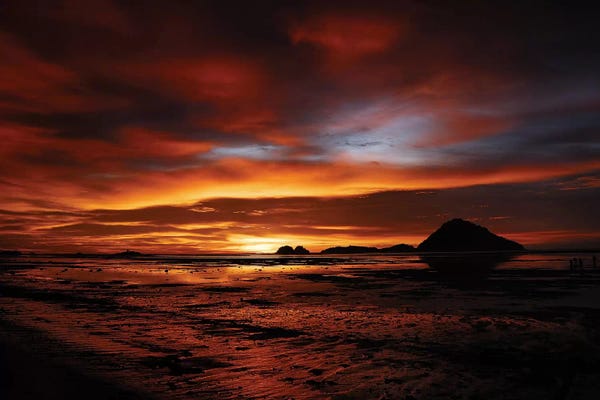 Cloudy Sunsets: Colours by Fulvio Pellegrini