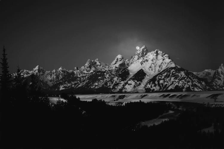 Full Moon Sets In The Teton Mountain Range