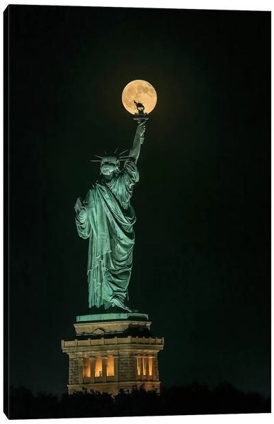 Statue Of Liberty Canvas Art Print - Monument Art