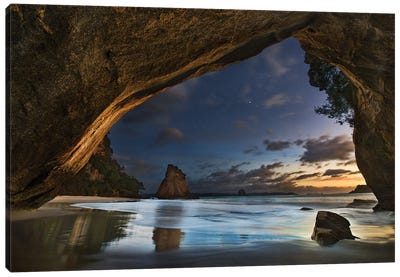 Cathedral Cove Canvas Art Print - 1x Collection
