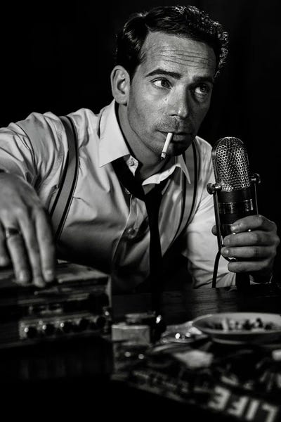 Microphones: ....Good Night And Good Luck... by Peter Müller Photography