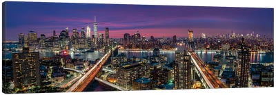 Manhattan Skyline During Beautiful Sunset Canvas Art Print
