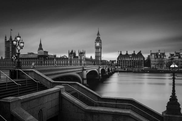 England: Westminster Bridge by Oscar Lopez