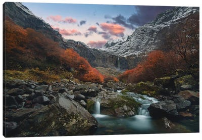 Throat Of The Earth Canvas Art Print - 1x Scenic Photography