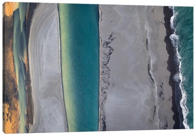 Icelandic Coastline Canvas Art Print
