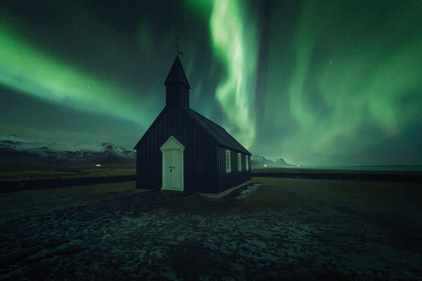 Aurora Borealis: The Black Church by David Martín Castán