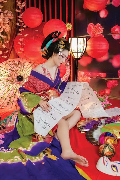 Elegant Japanese Geisha