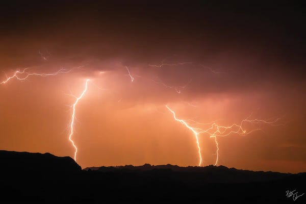 Lightning: Head Spin by Peter Coskun