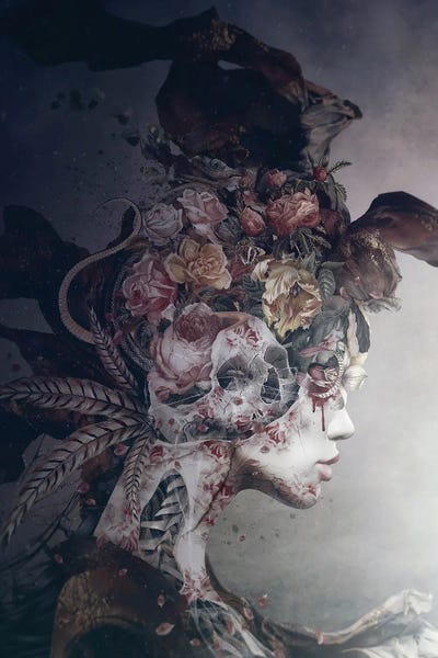 Horror: Broken Queen by Riza Peker