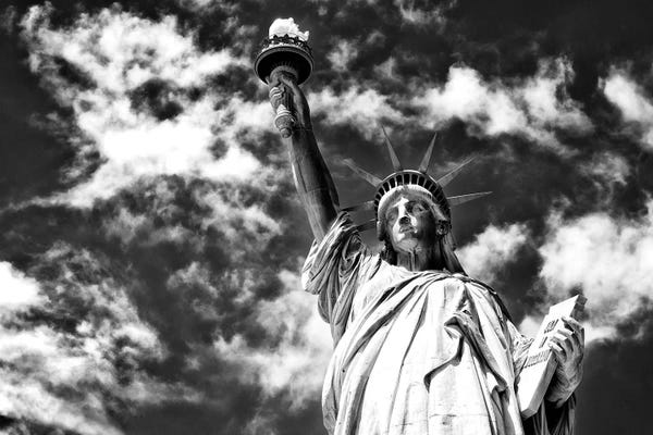 Black Manhattan: The Statue Of Liberty by Philippe Hugonnard