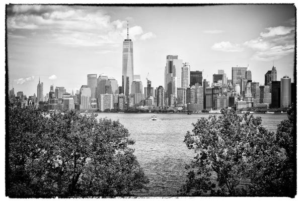 Black Manhattan: Skyline by Philippe Hugonnard