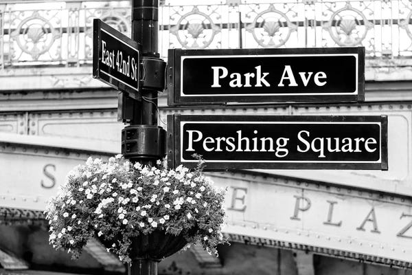 Black Manhattan: Pershing Square by Philippe Hugonnard