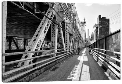 Manhattan Bridge Canvas Art Print