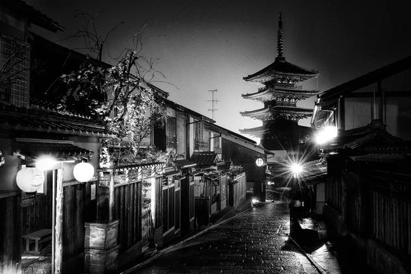 Pagodas: Yasaka Pagoda Kyoto by Philippe Hugonnard