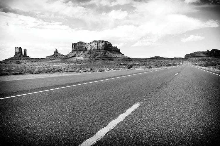 Black Arizona Series - Road To Monument Valley