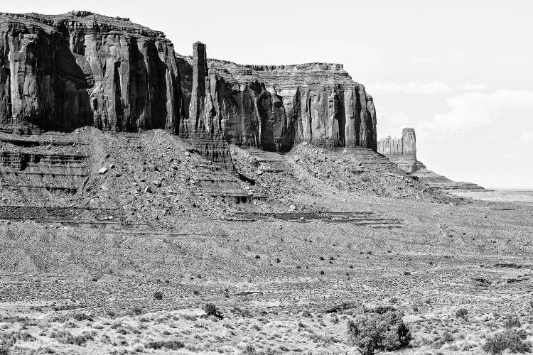 Black Arizona Series - Monument Valley VII