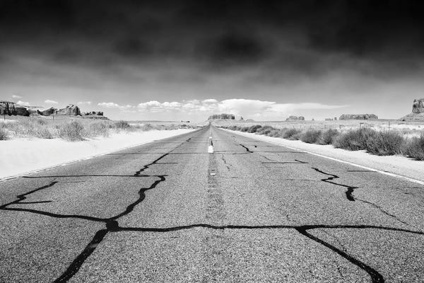 Black Arizona Series - Cracked Road