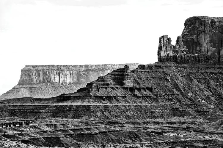 Monument Valley Sentinel Mesa